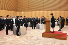 高市首相、防衛力強化へ「変化恐れず」…自衛隊指揮官幹部会同で初訓示！