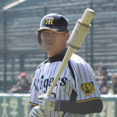 阪神1年目福留(36) .198(212-42) 6本 31打点 OPS.630