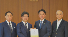 【速報】笹川平和財団「自衛隊に外国人を登用しろ」⇒ 小泉進次郎「はい」