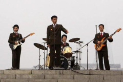 【爆笑】北朝鮮のロックバンドｗｗｗｗｗｗｗｗｗｗ