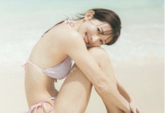 山本里菜アナ、TBS退社後に旦那に浮気されてビキニになってしまうwww