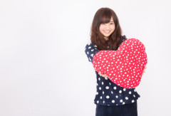 【うわぁ】婚約してた彼氏を後輩の女に寝取られたので、慰謝料を請求したら彼氏「5万くらいだと思ってた」後輩女「私さんの悪い所、きちんと考えた方が良いですよ」