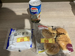 底辺期間工の夜勤休憩飯がこちらｗｗｗ（※画像あり）