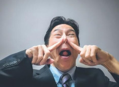 【悲報】カードショップの激臭問題、ラッパー呂布カルマがその原因を解き明かす
