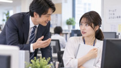 【仕事・恋愛】ワイ、派遣女さん(30)に良かれと思って親切にしまくった結果