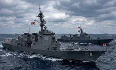 中国外務省、日本の防衛予算が過去最高に「平和的発展を堅持することこそが正しい道である」！