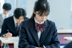 【画像】性感染症の体験授業「性感染源のコップを1つ、全員3回他の人と混ぜ合わせて。かなりの数が感染です」⇒！