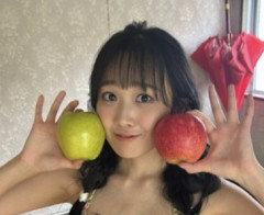 【画像】推定Gカップの美女、ビキニが「こう」なるwwwwww