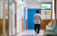 【朗報】生活保護、過剰な受診を減らすため、指定の病院以外に行くには紹介必須に