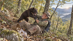 クマと5分ほど格闘した キノコ採りの61歳男性 顔や全身に傷負い自力下山 クマは大型犬ほどの大きさ 長野県伊那市