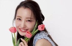 ともちんこと板野友美さん、有名ホテルの大浴場共有エリアで動画撮影 → 叩かれて「特別に許可を得てる」と釈明 → 炎上