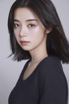 【悲報】池田エライザ「顔も身体も性格もエッッッです❤」←お前らがエライザでシコらない理由