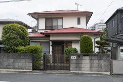 野原ひろし(35)「商社勤務、年収600万、嫁専業主婦、子供2人、一軒家」←こいつwww