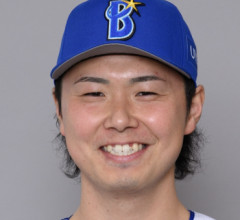 浜地（横浜）防御率0.87 13ホールド 被打率.189