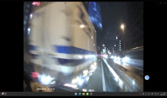 【恐怖】運送トラック、とんでもない当て逃げをしてしまう・・・