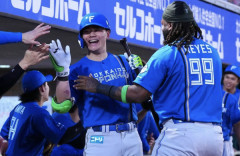 日本ハム引き分け挟んで破竹の8連勝！清宮進藤連続弾！首位ソフトバンクと6ゲーム差