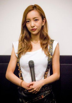 【困惑】板野友美さんの代理人弁護士、Xユーザーへ「24時間以内に消せ」→Facebook非公開ｗｗｗｗｗｗｗｗｗｗ