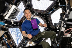 韓国系初の宇宙飛行士ジョニー・キムさん、10年ぶりにNASAを離れ米海軍に復帰！