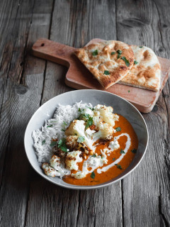 妻「今日何食べたい？」 夫「カレ～で良いよ～」 妻「えっ、待って！カレーで良いよって何！？」