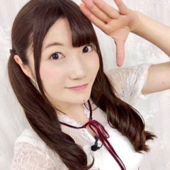 【画像】女性声優さん、32歳の誕生日を迎え水着姿を披露ｗｗｗｗ