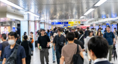 中国人観光客と在日中国人、『目つき』が全然違うと話題に