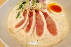 ワイ「お！ラーメン屋できてるやん」