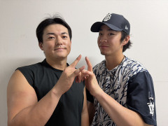 DeNA林琢真の腕、太すぎて限界のその先へｗｗｗ