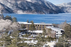 【悲報】リッツカールトンさん、大浴場の脱衣所での動画撮影OK
