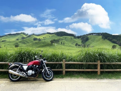 車にバイクを載せて旅行先でバイクに乗るって楽しみ方ｗｗｗｗｗｗ