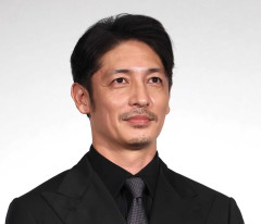 玉木宏が柔術世界大会で３位！堂々の表彰台で笑顔　2020年から始め、俳優業の傍らで練習に打ち込む