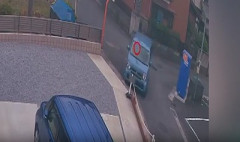 【動画】無免許はこれ車ではなく家主が悪いと思うらしい