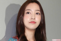 板野友美「ホテル側より特別に撮影許可をいただいてます」　リッツカールトン「許可は