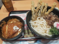 福岡県民「資さんうどんは俺達の誇り！ソウルフード！」