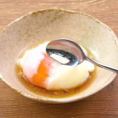 【悲報】温泉卵ってサルモネラ菌あんの？