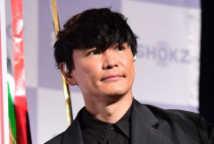 【悲報】電子タバコ派のサカナクション山口一郎さん「紙タバコってすごい臭いのに喫煙所では一緒に閉じ込められる」・・・・・・・・・