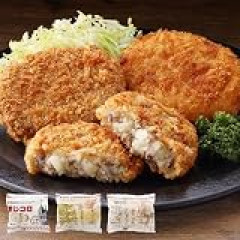 １０日くらいまで大雨に注意だって　焼酎とツマミ買ってきた お前らコロッケ買ったか？