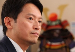 【悲報】兵庫県知事斎藤元彦、たこ焼きの食べ方がキモいと言われてしまうｗｗｗｗ