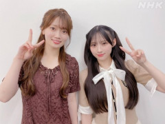 川﨑桜、長い髪をFカップに這わせる高等テクニックを披露してしまう・・・