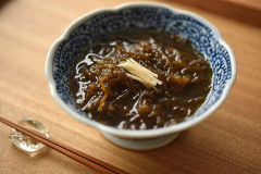 ヨーグルトを毎日食べてる人、今すぐやめて！もずく酢に変えよう！