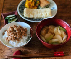 【悲報】朝ごはん評価して。納豆、スクランブルエッグ卵3個