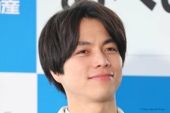 【謎】34歳男性アイドル、「実は結婚していて子供もいます」と公表しただけで人気が急落してしまう