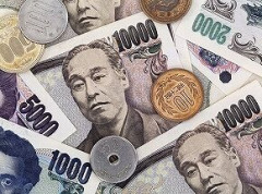 一気に円高になってきたけどまだすぐにパソコンパーツの値段には反映されないか