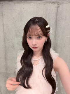 🍣 好感度No. 1アイドル・AKB 伊藤百花さん ケータリングで 寿司8貫＋巨大かき氷を食べてしまう🍧【AKB48いともも】
