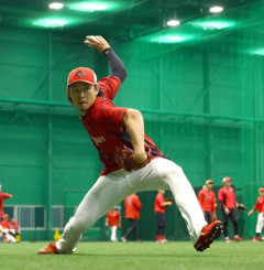 カープ鈴木健矢、リリーフへ再配置転換！杉田は昇格見送り。新井監督「7連戦は健矢の力を借りる」