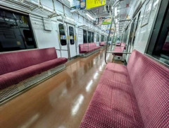 【異常】会社員の男、地下鉄で女子高生に『とんでもない事』をしてしまう・・・
