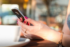彼女に「返信まで時間かかりそうな用事あればあらかじめ言ってくれ」って言っても全然聞いてくれない