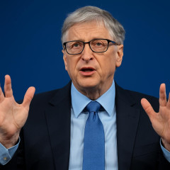 「AIでなくなる仕事」ビル・ゲイツが明言 いま始まる“人間の仕事”争奪戦   |  2000 パソコンでなくなる！