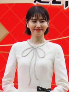 【朗報】長澤まさみ、22年ぶりゴジラ映画出演！『ゴジラ-0.0』で天才気象予報官に