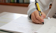 【朗報】日本の高校生、学力調査で史上初数学・読解・科学すべて世界1位wwwww