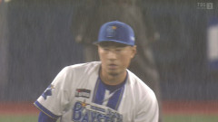ハマスタ、7点差＆豪雨で試合続行ｗｗｗｗｗｗ